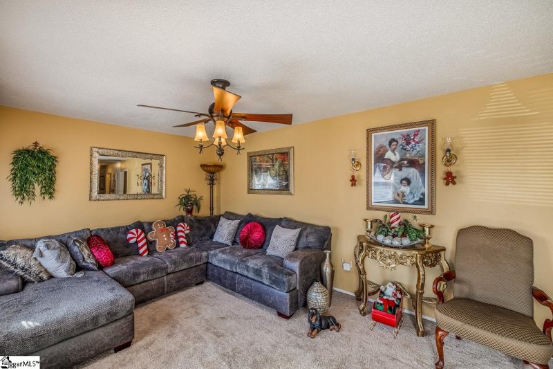 Property image 3 at 106 Host And Miller Place, Piedmont, SC 29673