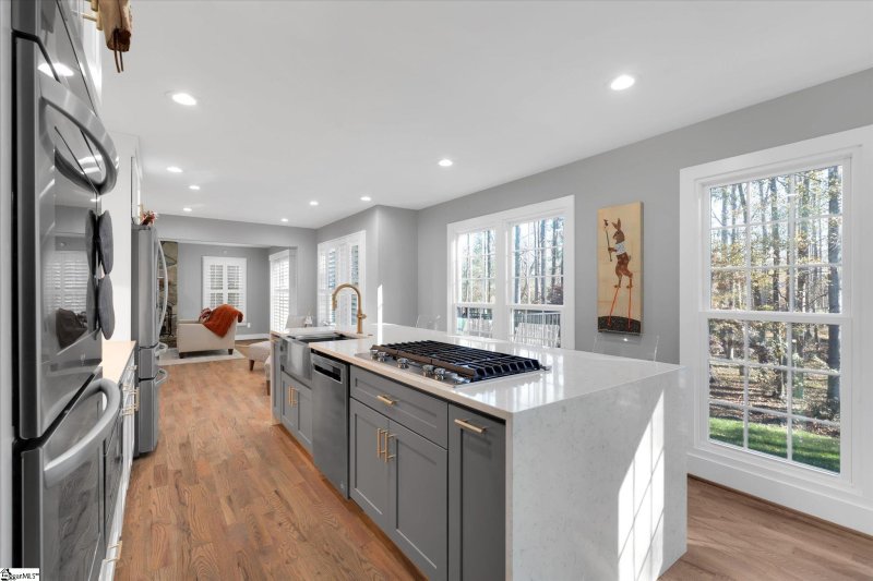 Property image 4 at 223 Burning Bush Road, Greenville, SC 29607