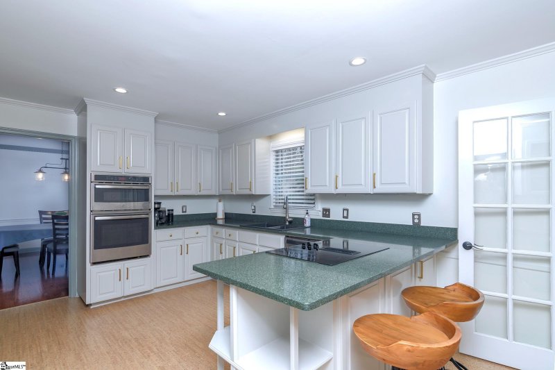 Property image 4 at 26 Plantation Drive, Simpsonville, SC 29681