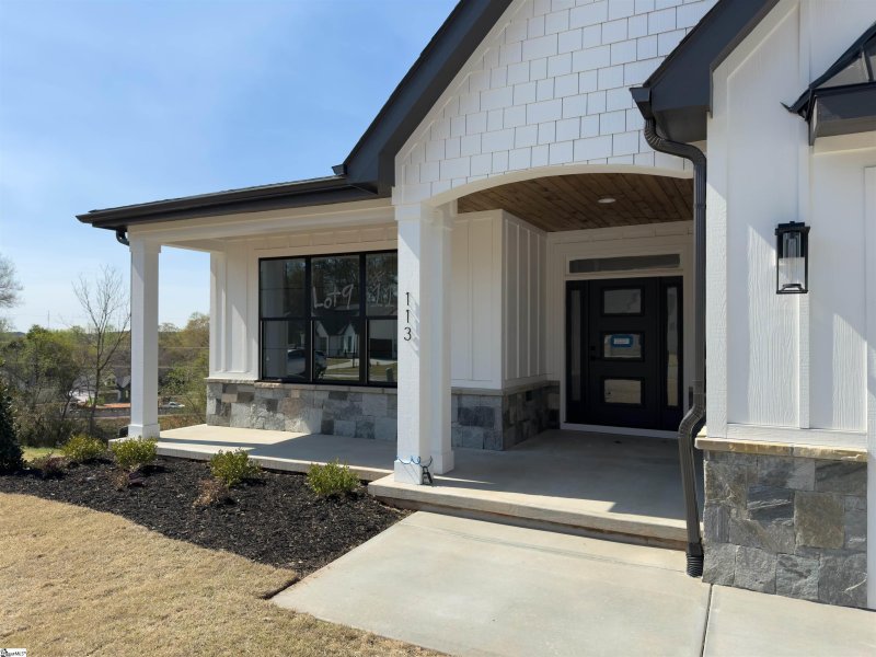 Property image 2 at 113 Castleford Drive, Clemson, SC 29631