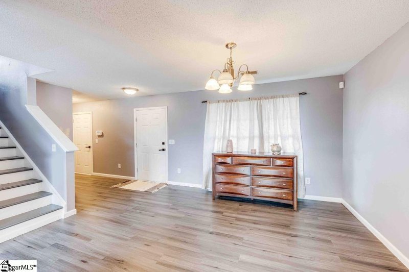 Property image 3 at 101 Hatters Court, Easley, SC 29642