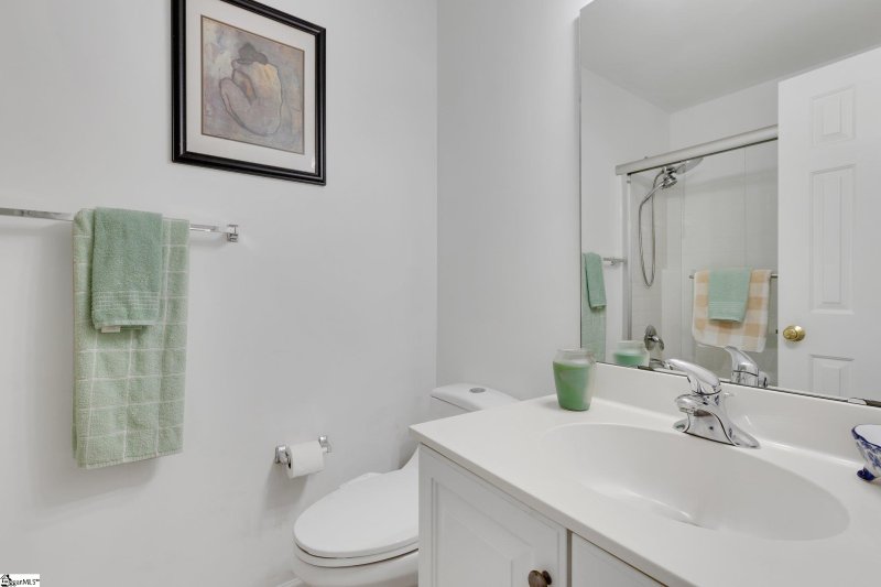 Property image 5 at 821 Woodsford Drive, Greenville, SC 29615