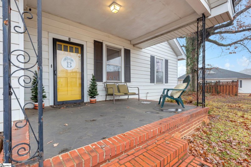 Property image 2 at 1 Spartanburg Road, Lyman, SC 29365