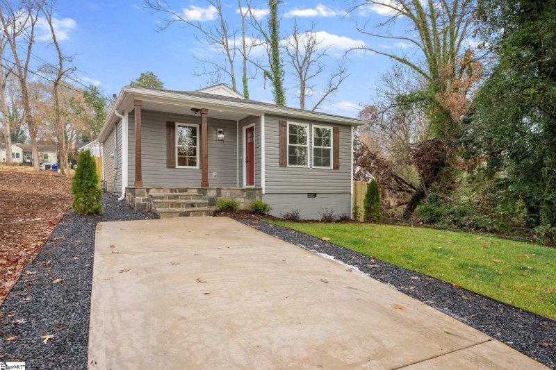 Property image 3 at 211 Ludlow Street, Greenville, SC 29607