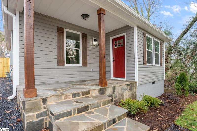 Property image 4 at 211 Ludlow Street, Greenville, SC 29607