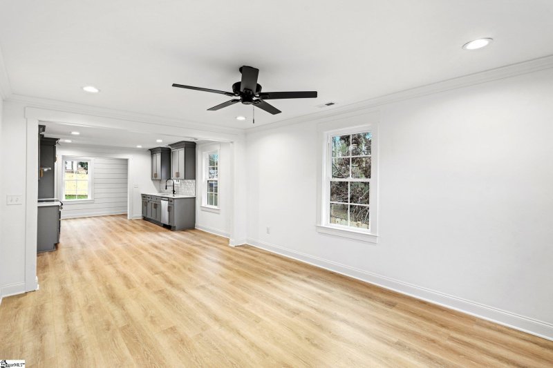 Property image 5 at 211 Ludlow Street, Greenville, SC 29607