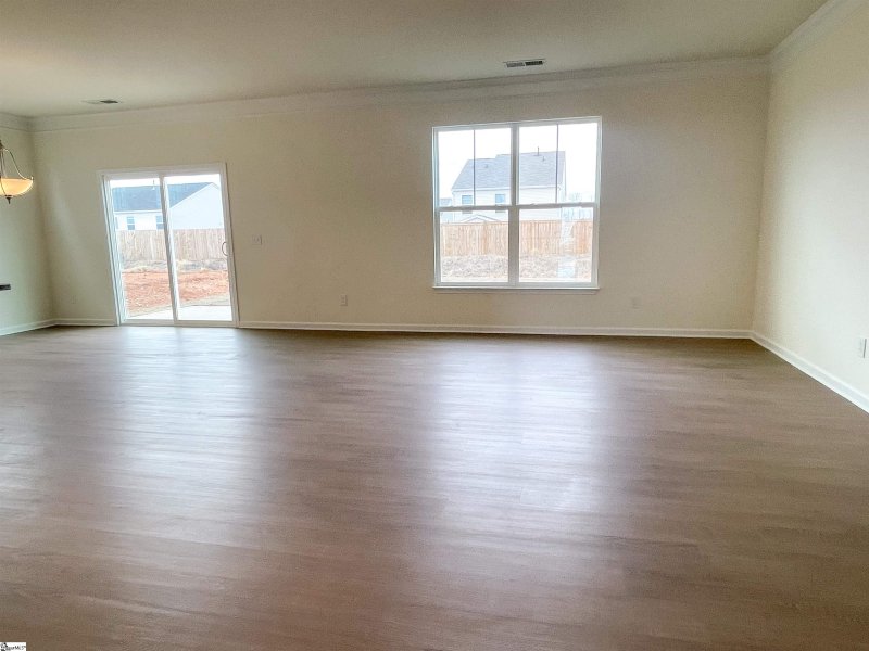 Property image 5 at 221 Pendergast Road, Greenville, SC 29605