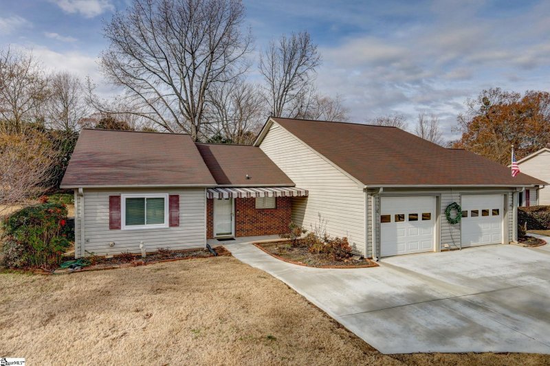 116 N Woodgreen Way