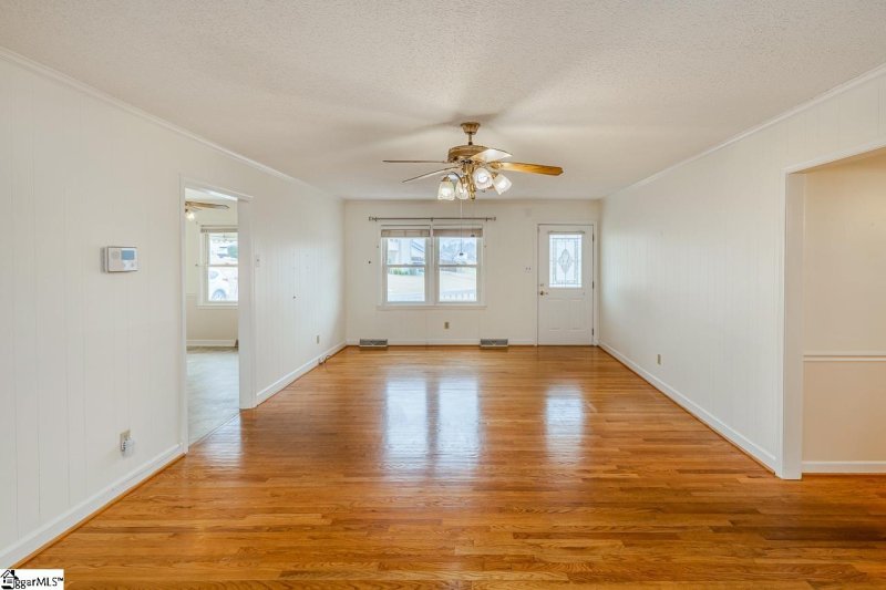 Property image 3 at 104 Plantation Drive, Greer, SC 29651