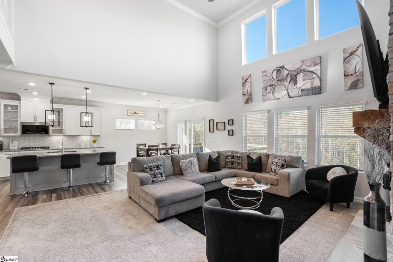 Property image 4 at 14 Cottontail Court, Simpsonville, SC 29680