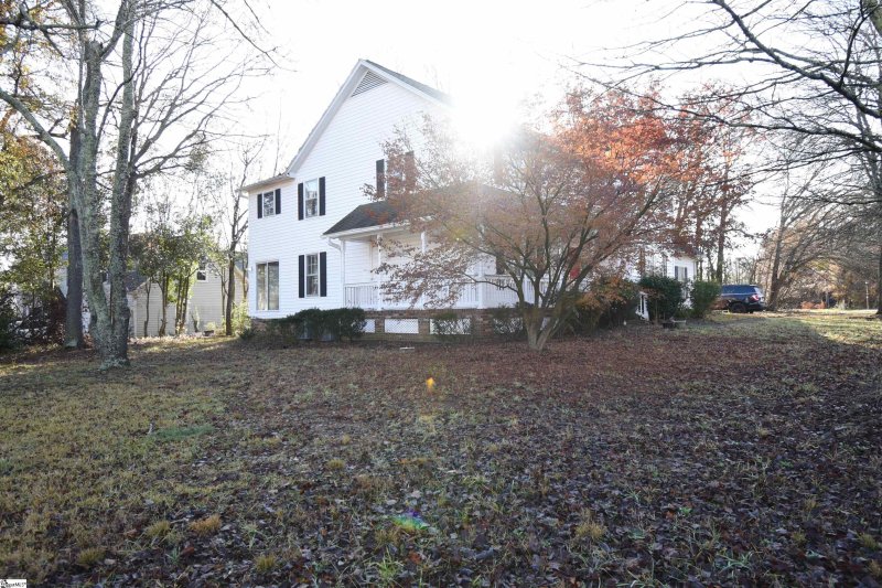 Property image 3 of 2 Briton Way in Brookfield West, Greenville, SC 29615