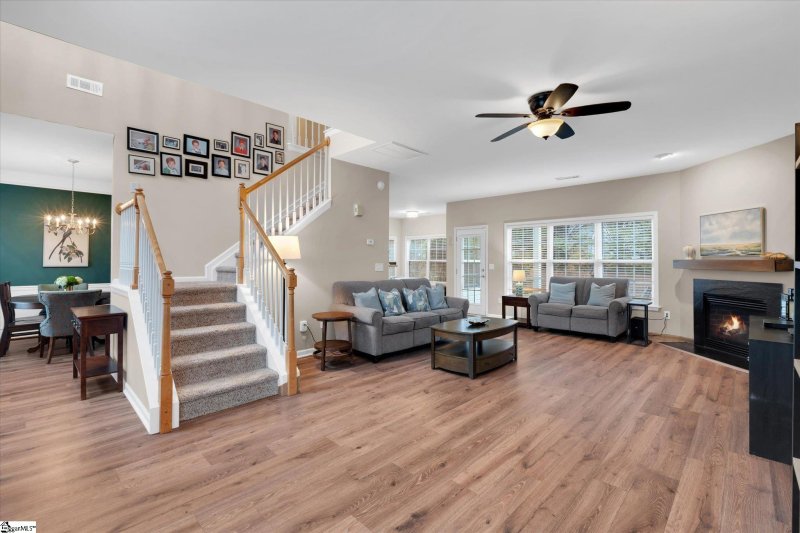 Property image 4 at 135 Longwood Lane, Easley, SC 29642-7884