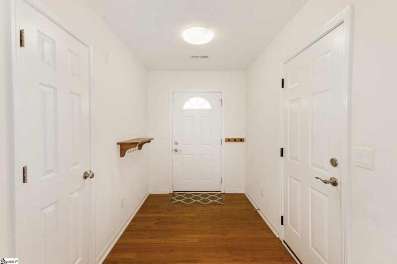 Property image 5 at 5 Tigris Way, Greenville, SC 29607