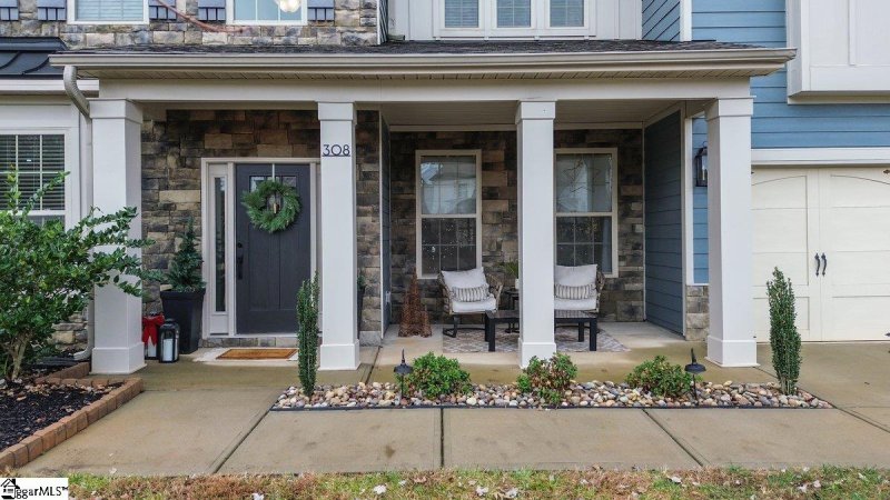 Property image 2 at 308 Glencairn Court, Simpsonville, SC 29681