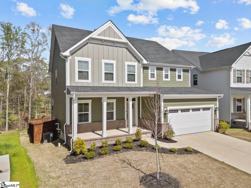 Property image 2 at 38 Yakama Way, Greenville, SC 29607