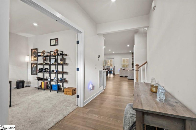 Property image 5 at 38 Yakama Way, Greenville, SC 29607