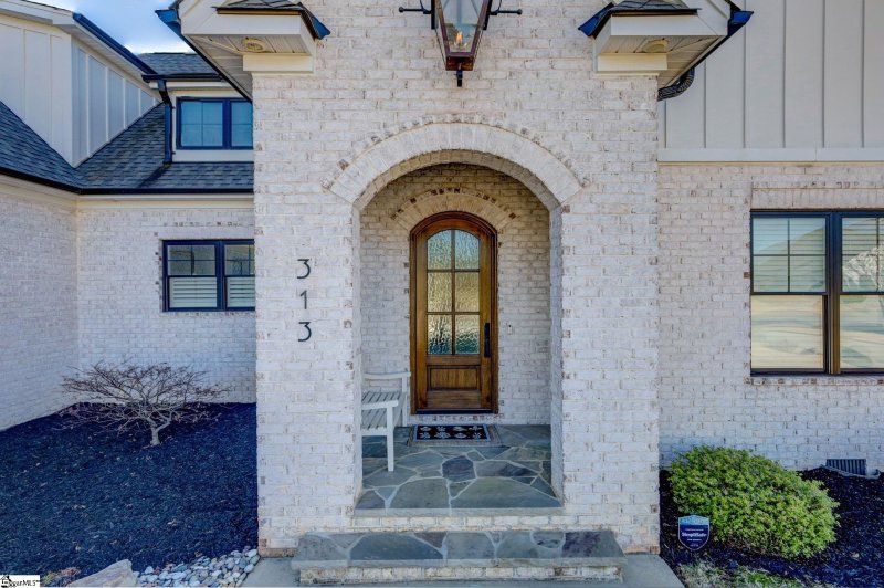 Property image 3 at 313 Braxton Meadow Drive, Simpsonville, SC 29681