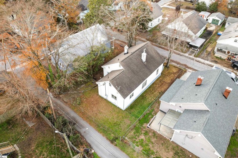 Property image 2 at 42 Seyle Street, Greenville, SC 29605