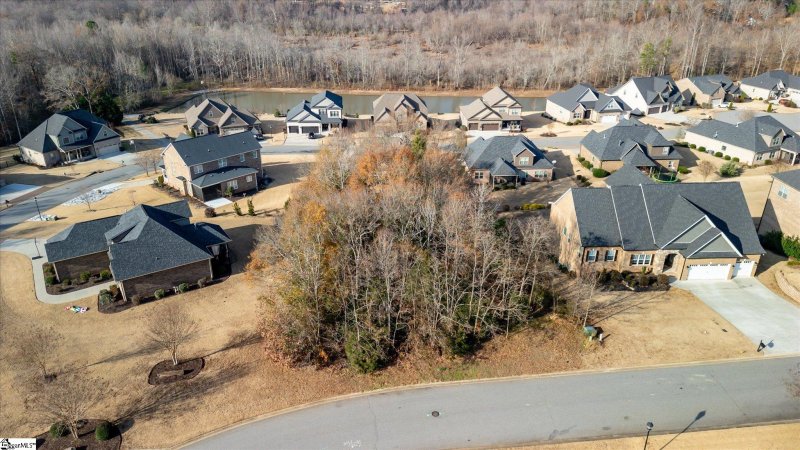 Property image 2 at 1027 Tuscany Drive, Anderson, SC 29621