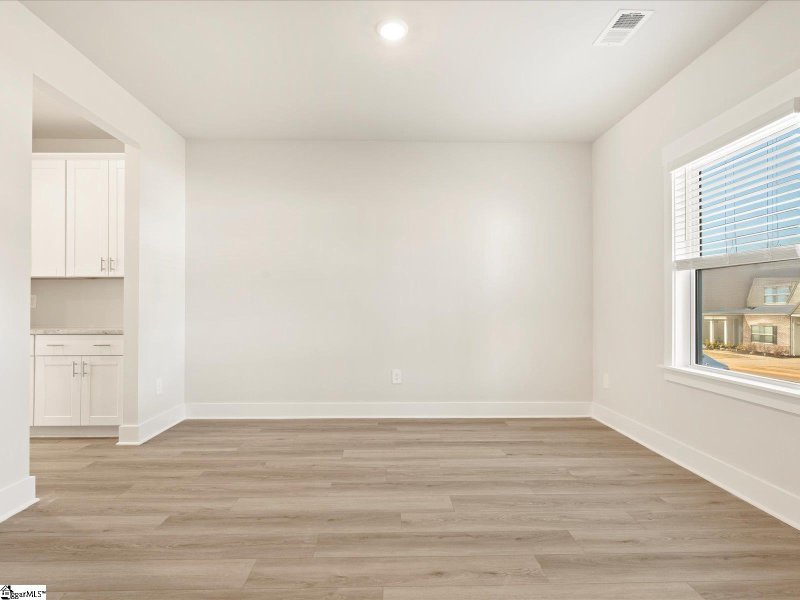 Property image 4 at 897 Burghley Circle, Greer, SC 29651