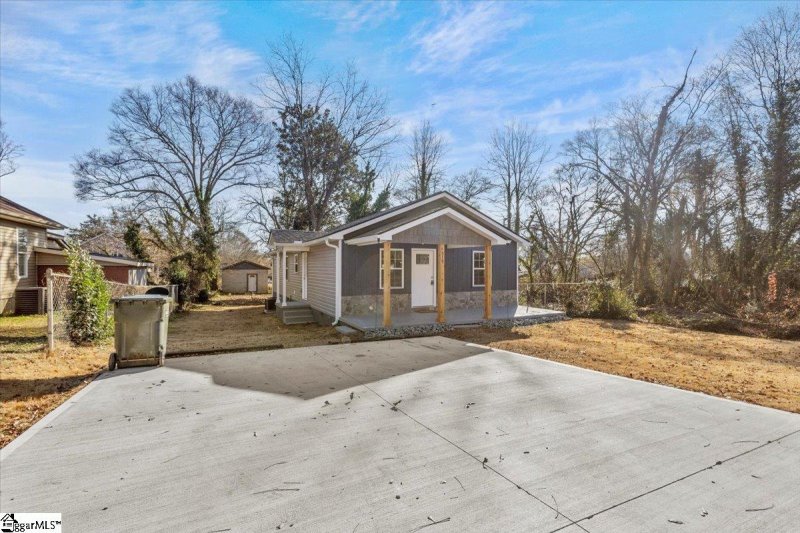 Property image 3 at 519 W 4th Avenue, Easley, SC 29640