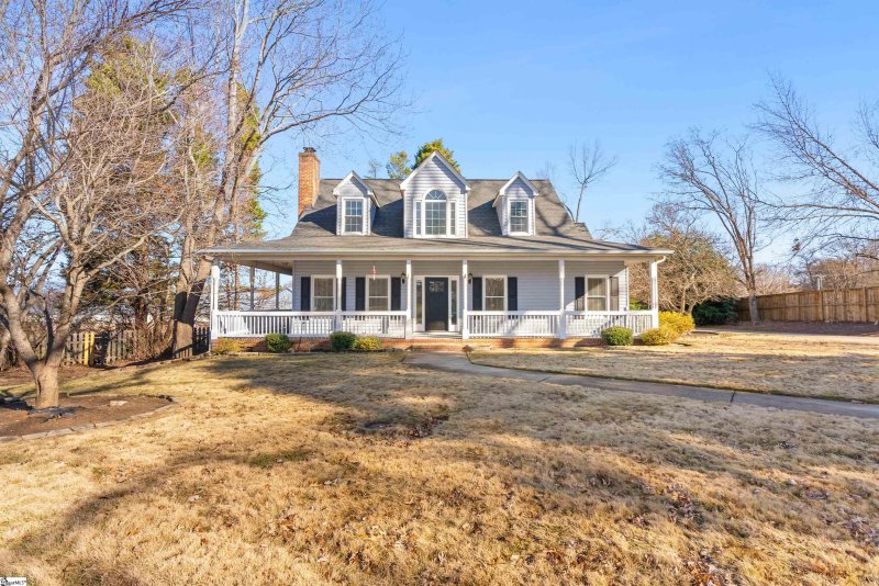 Property image 2 at 123 Saddle Ridge Court, Taylors, SC 29687