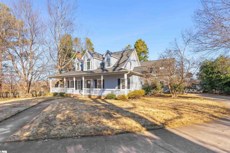 Property image 3 at 123 Saddle Ridge Court, Taylors, SC 29687