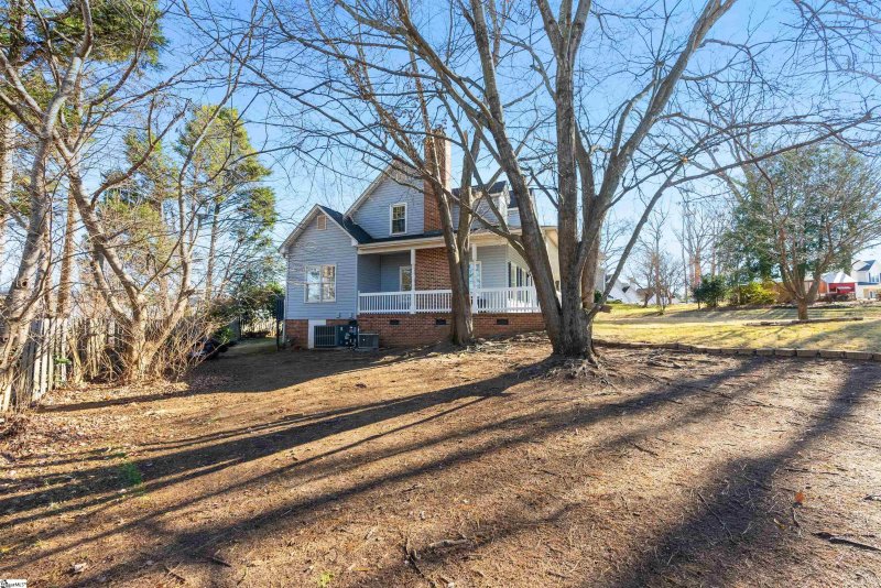 Property image 4 at 123 Saddle Ridge Court, Taylors, SC 29687