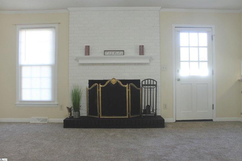 Property image 2 at 7 Blackenridge Drive, Taylors, SC 29687-4323