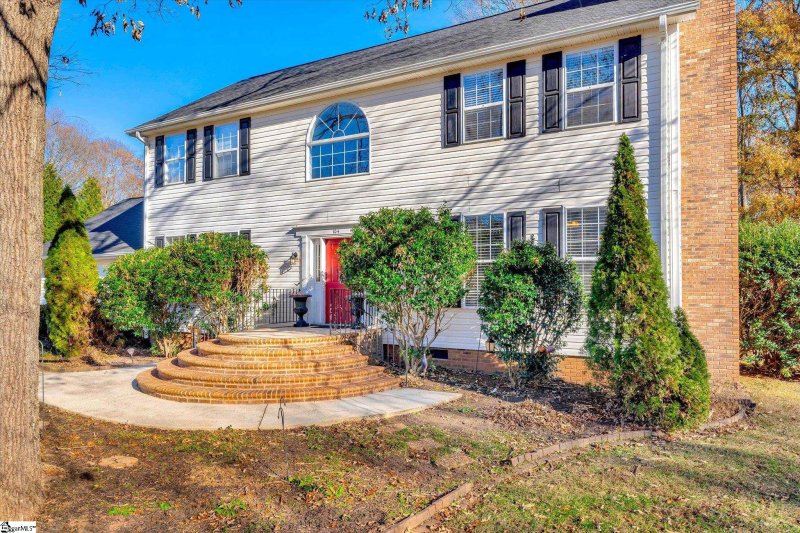 Property image 2 at 104 Pleasant Woods Road, Piedmont, SC 29673-7665