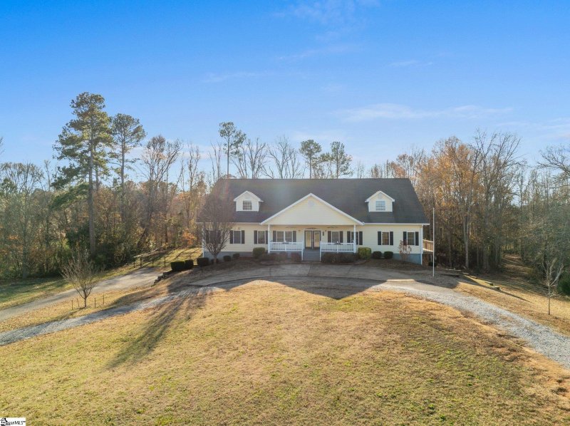 Property image 2 at 122 Fleet Drive, Anderson, SC 29625