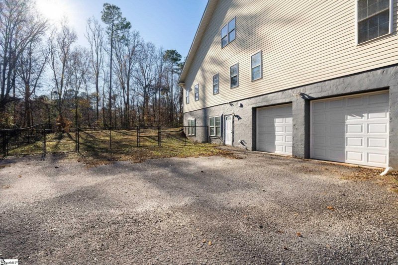 Property image 4 at 122 Fleet Drive, Anderson, SC 29625
