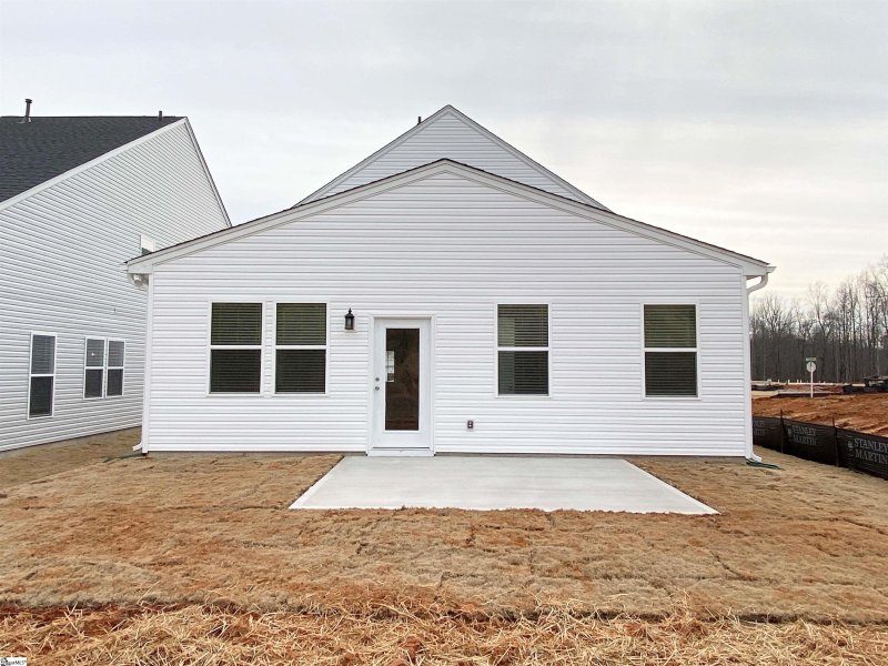 Property image 2 at 1188 Forestbrook Lane, Spartanburg, SC 29303