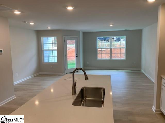 Property image 3 at 929 Powder Creek Drive, Reidville, SC 29375