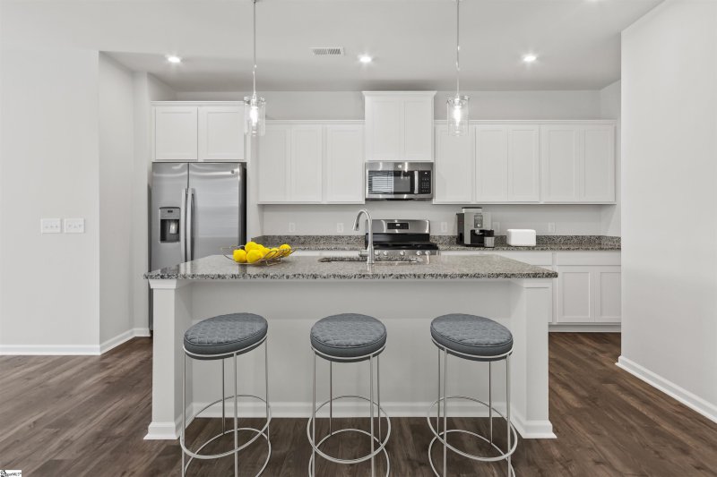 Property image 3 at 2036 Greenwich Court, Spartanburg, SC 29303