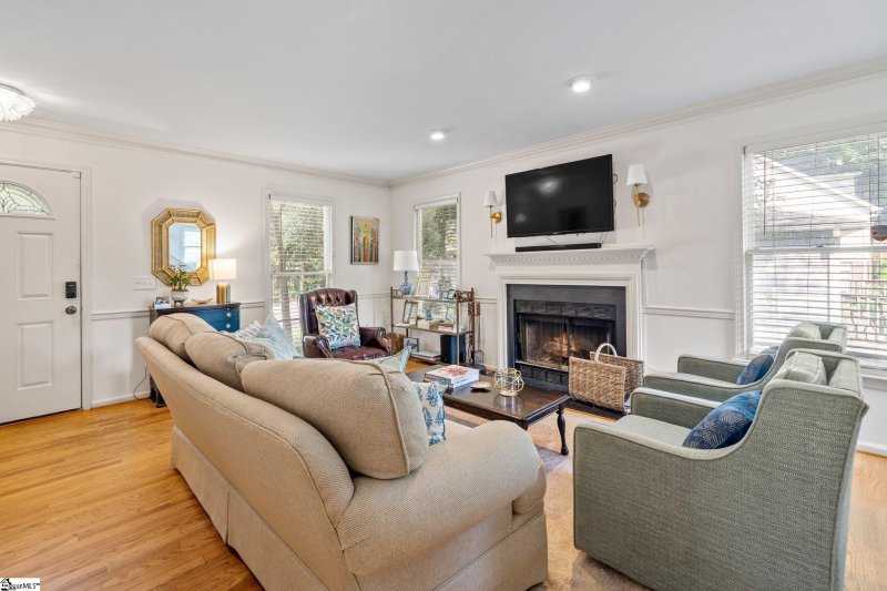 Property image 5 at 112 Brookview Circle, Greenville, SC 29605