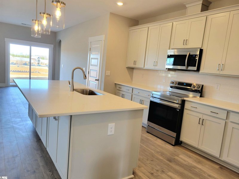 Property image 5 at 105 Tiger Lily Drive, Anderson, SC 29621