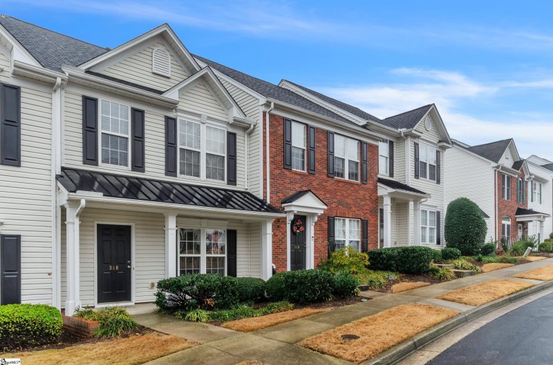 Property image 2 at 348 Moonstone Drive, Mauldin, SC 29662