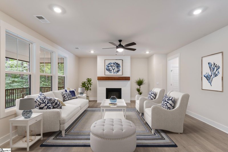 Property image 3 at 3104 Chatham Drive, Seneca, SC 29678