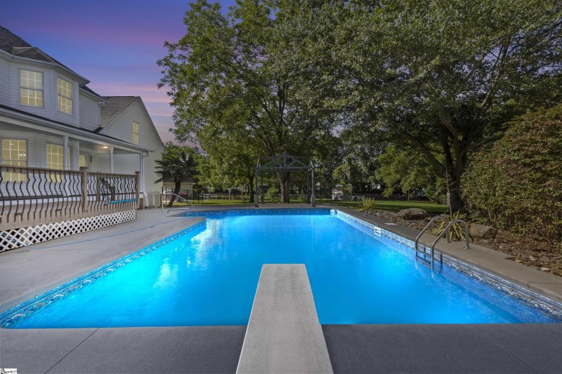 Property image 3 at 306 Silhouette Trace, Boiling Springs, SC 29316