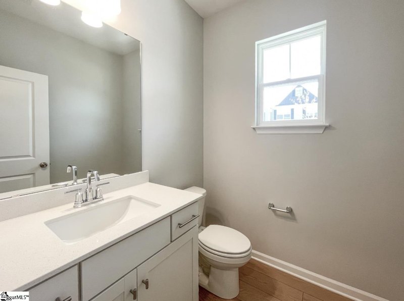 Property image 4 of 508 Pennystone Lane in Riverbrooke, Simpsonville, SC 29681