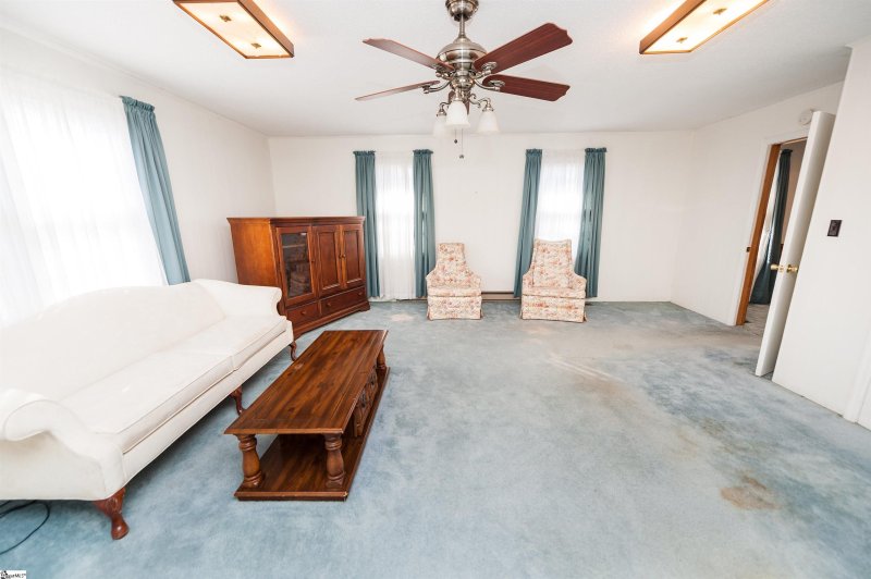 Property image 5 at 151 Revere Circle, Spartanburg, SC 29302