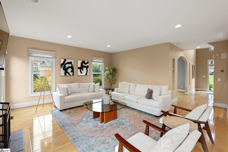 Property image 5 at 10 Kingsway Court, Greer, SC 29651