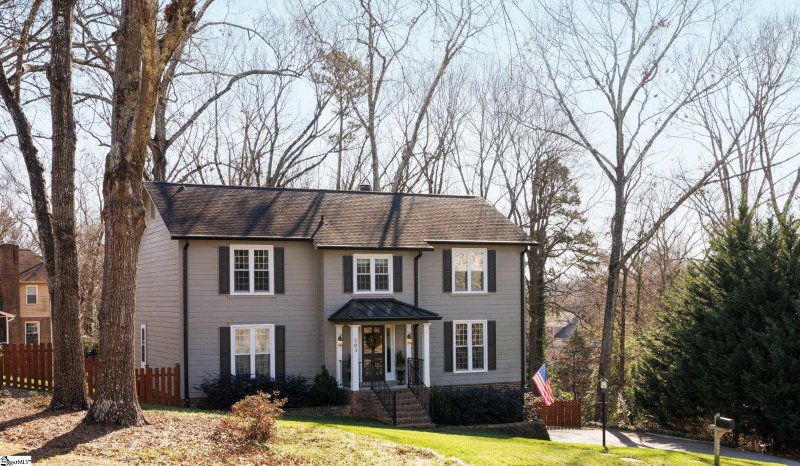 Property image 2 at 203 Sugar Lake Court, Greer, SC 29650