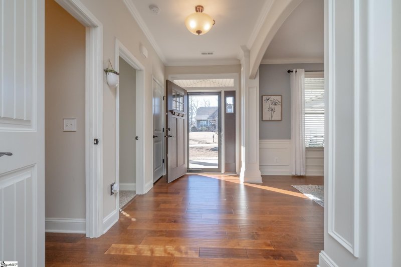 Property image 4 at 23 Meadowgold Lane, Greer, SC 29651