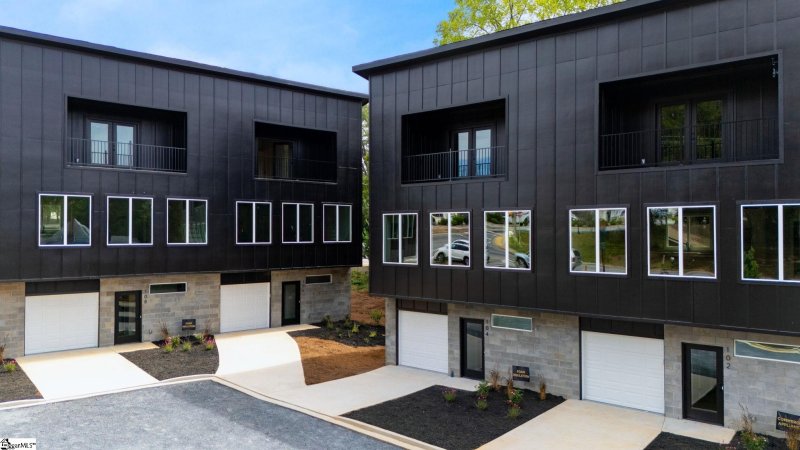 Property image 5 at 106 Textile Court, Easley, SC 29640