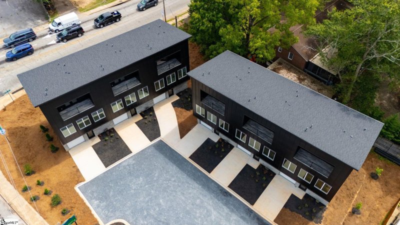 Property image 3 at 110 Textile Court, Easley, SC 29640