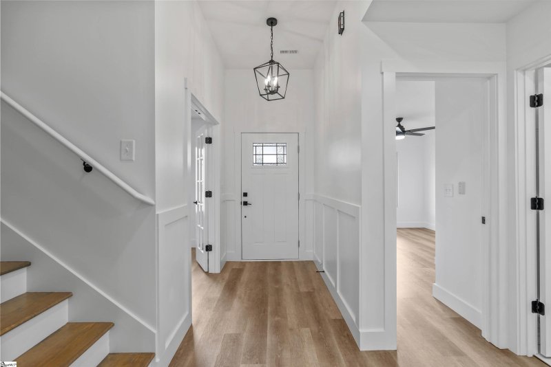 Property image 4 at 2015 Meadow Glen Court, Chesnee, SC 29323