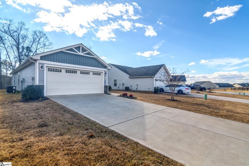 Property image 3 at 535 Olivia Springs Drive, Spartanburg, SC 29302