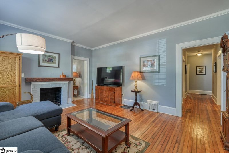 Property image 2 at 430 S Fairview Avenue Extension, Spartanburg, SC 29302